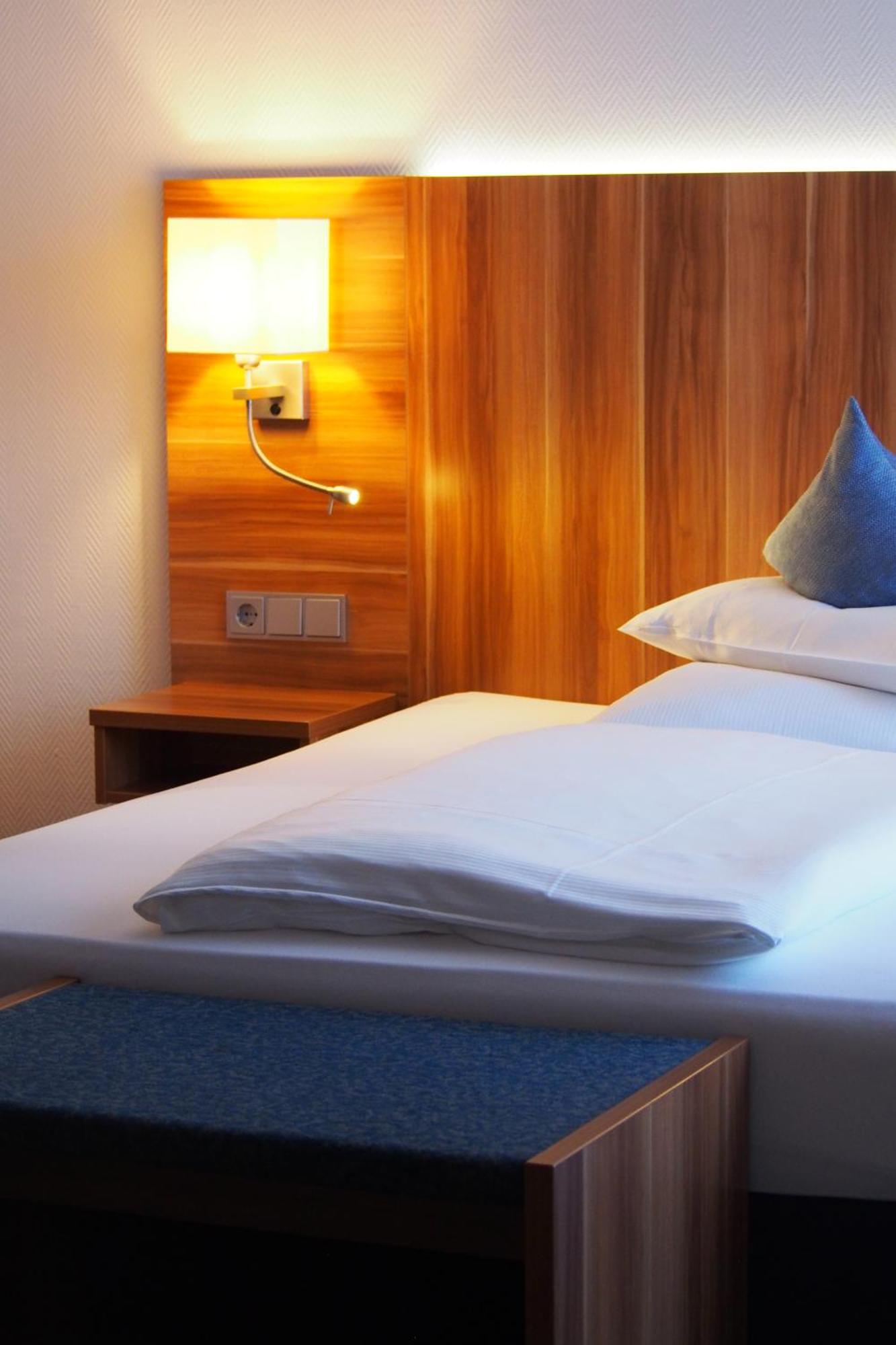 Best Western Blankenburg Hotel Coburg Ngoại thất bức ảnh
